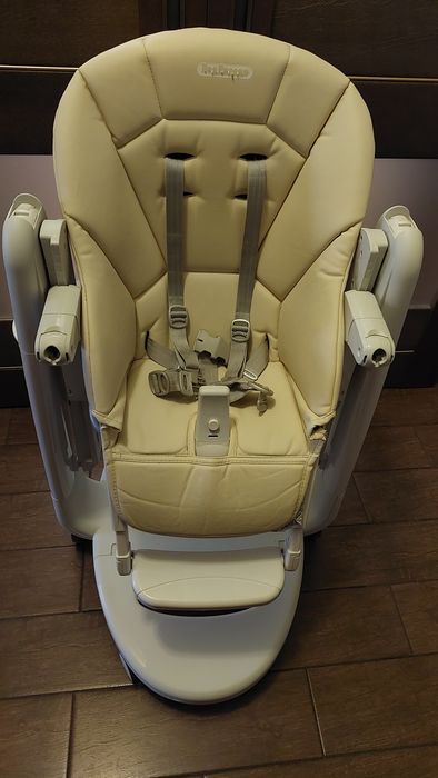 Peg Perego Tatamia Follow Me крісло-гойдалка