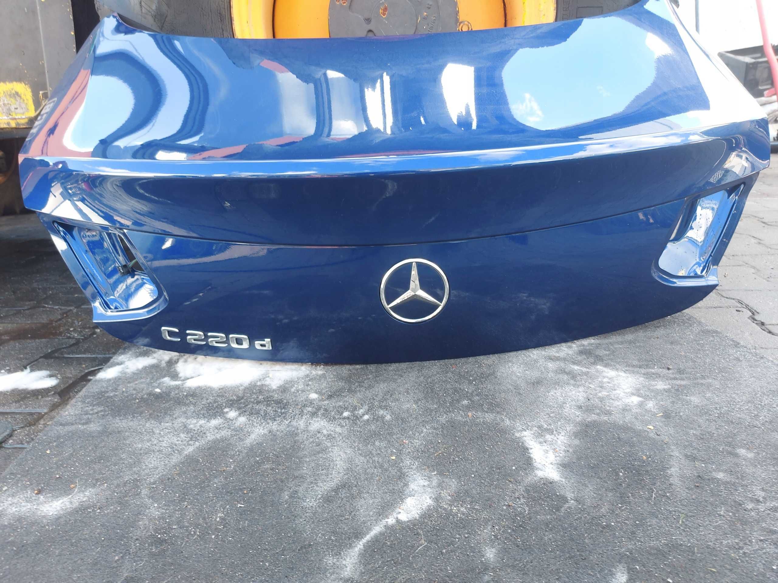 Mercedes C-Klass W205 Крышка багажника рестайл дорестайл