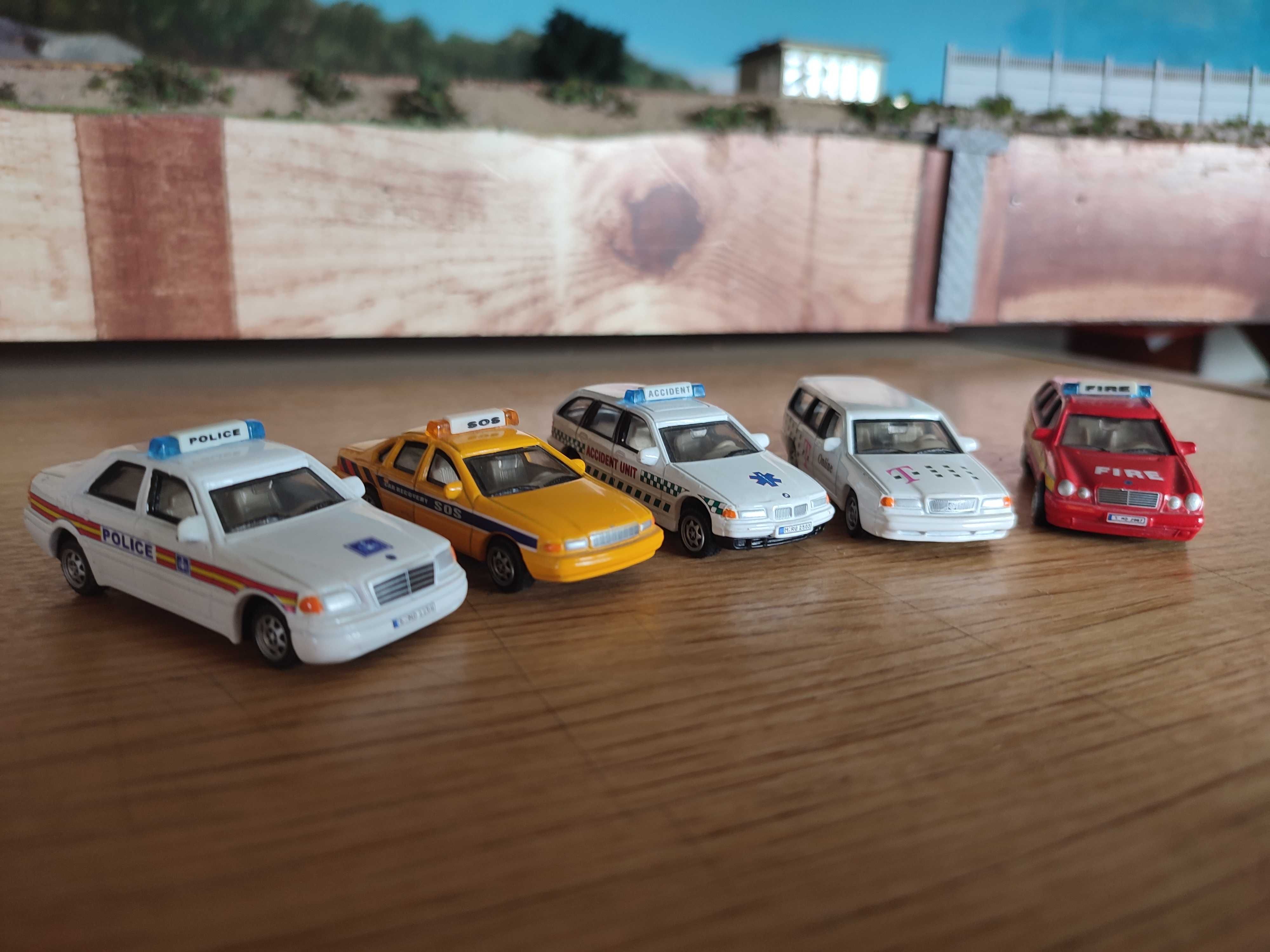 Modele aut carrarama 1:72