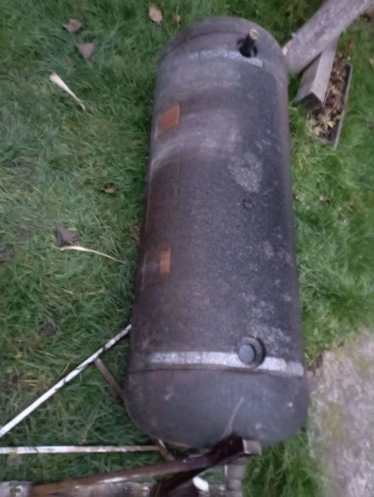 Boljery do podgrzewania wody  250 złoty za sztukę