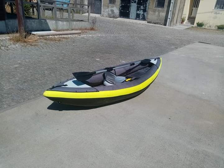 Vendo kayak insflaver 1 lugar com pagaia incluida
