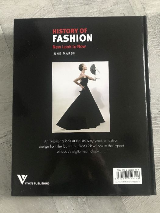 Historia mody A history of fashion New look to now June Marsh NOWA