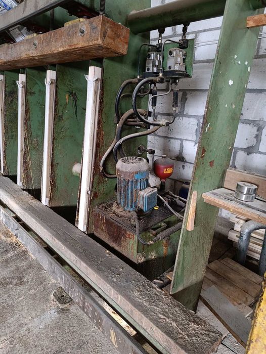 Prasa ramowa hydrauliczna FAMAD HSKG