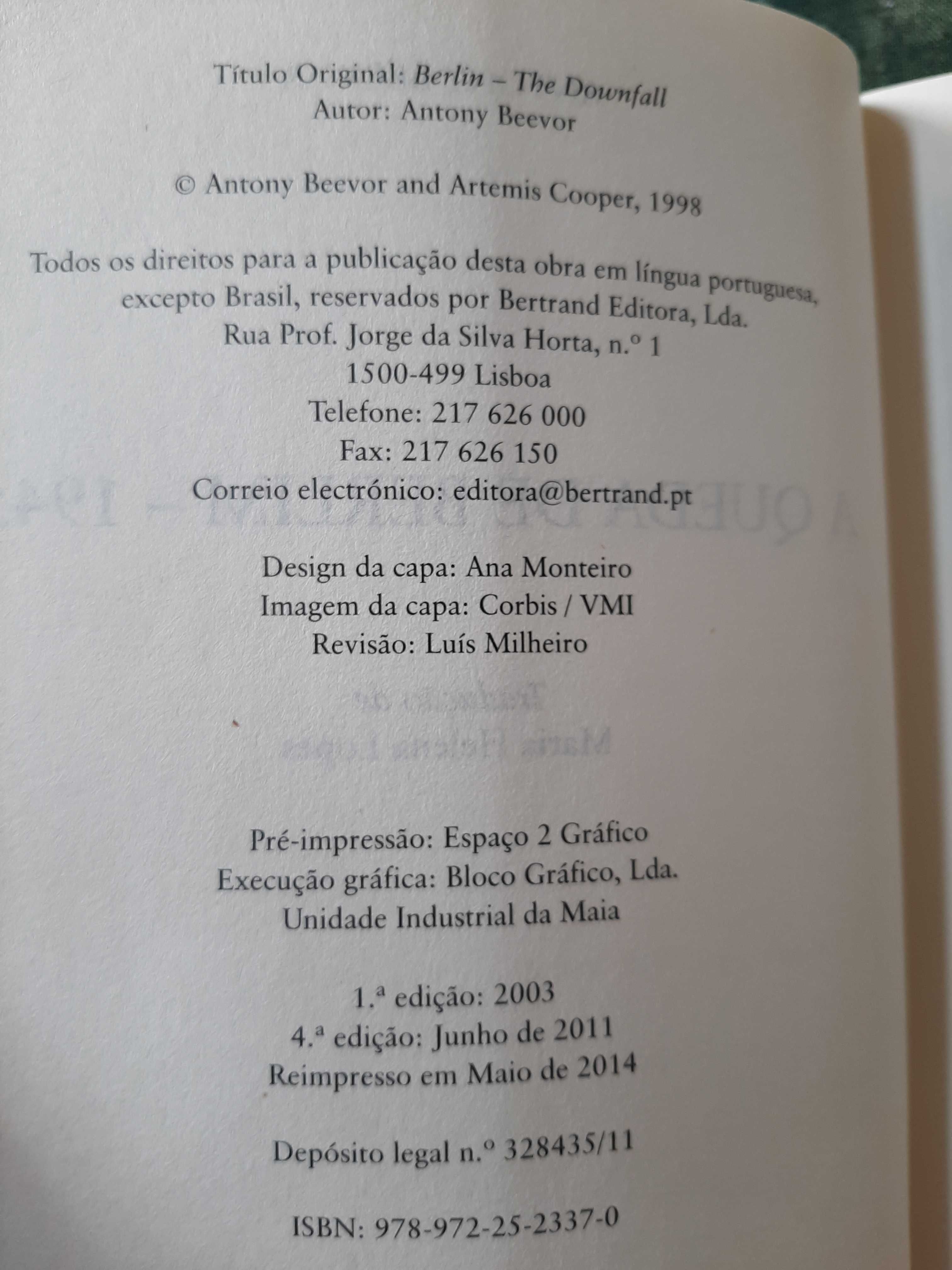 A queda de Berlim 1945. Livro como novo.