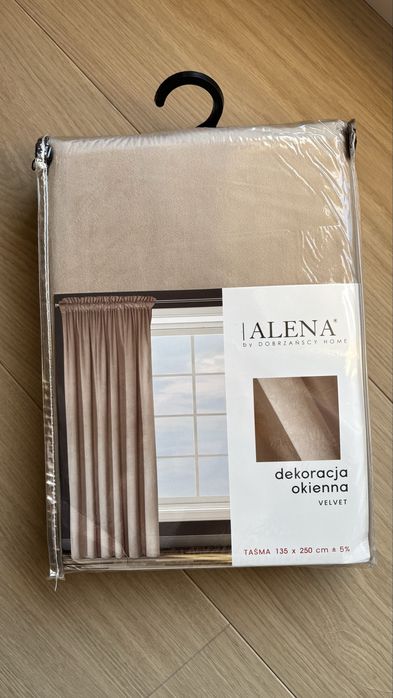 Alena zasłona velvet 135x250 beż