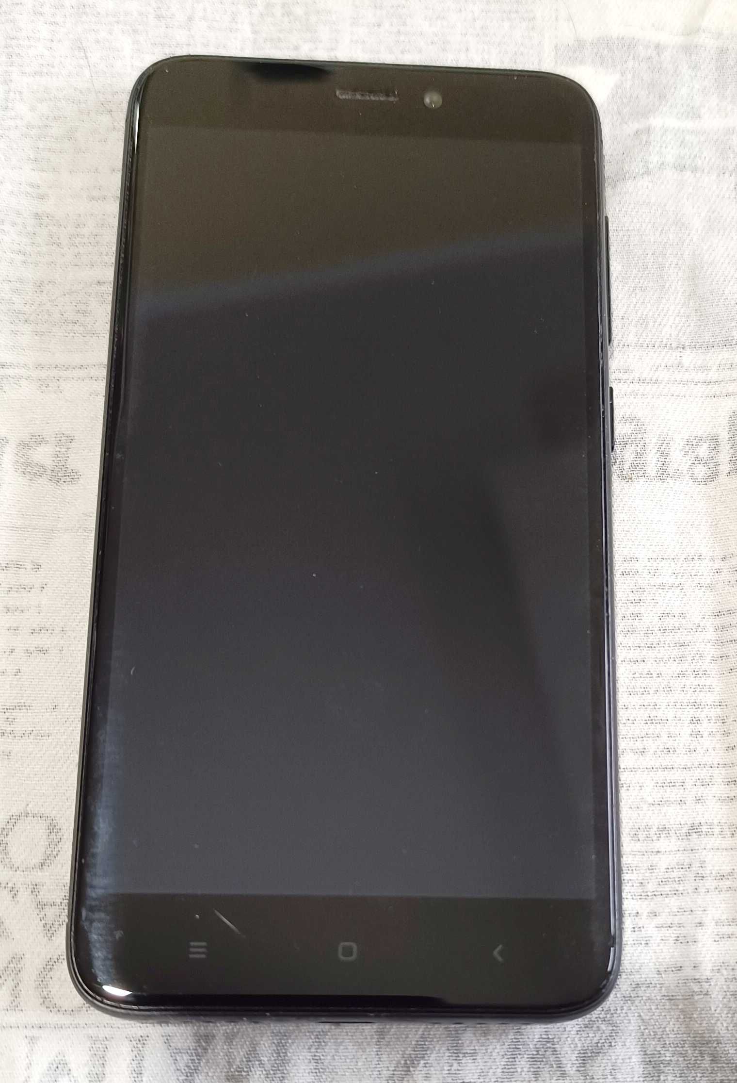 Telefon Xiaomi Redmi 4X 3/32GB black komplet etui