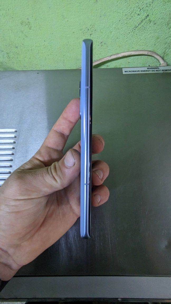 Xiaomi 12 8/128 gb
