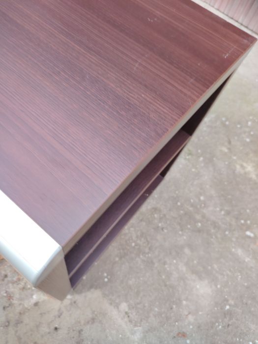 Stolik rtv ciemny brąz