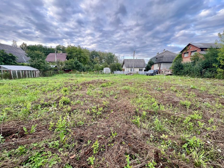 Продаж земельної ділянки 10 сот в Івано-Франківську р-н вул Коновальця