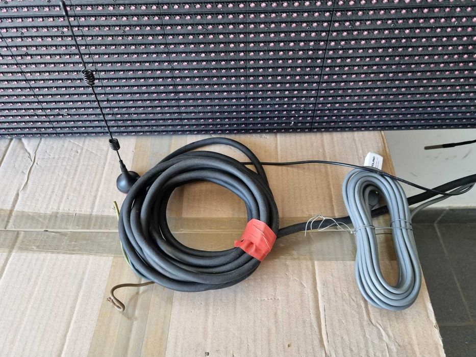 Reklama Red 96x32 czerwona z USB i WIFI