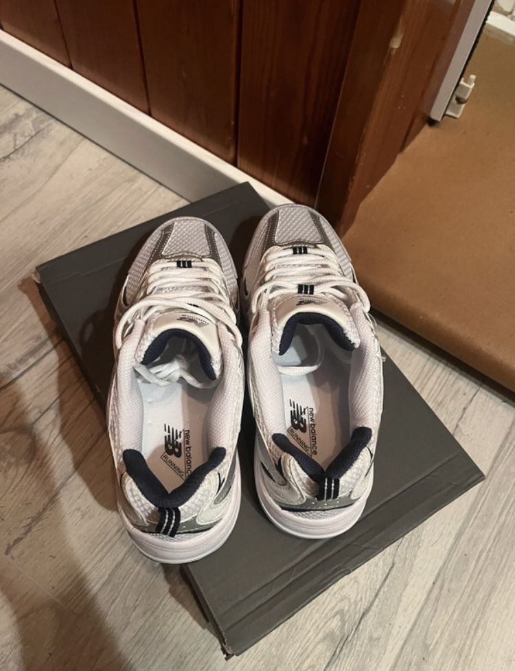 Tenis New Balance novos nunca usados 37,5