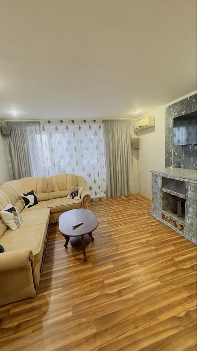 Двокімнатна квартира в оренду подобово в м. Суми на вул. Роменська