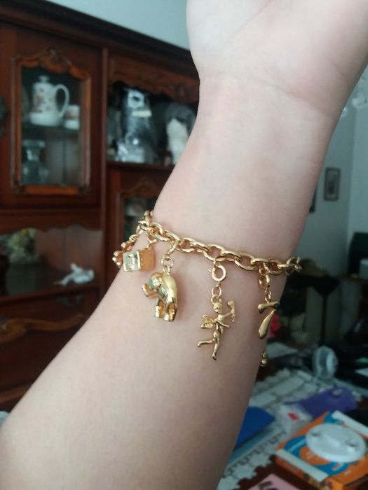 Pulseira da sorte c/bãnho de ouro