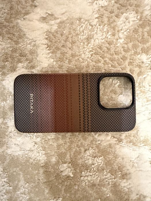 Чехол Pitaka на Iphone 15 pro