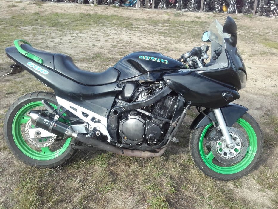 Suzuki gsxf600 gsxf 600 gsx 600 f silnik lagi gaźniki rama bak części