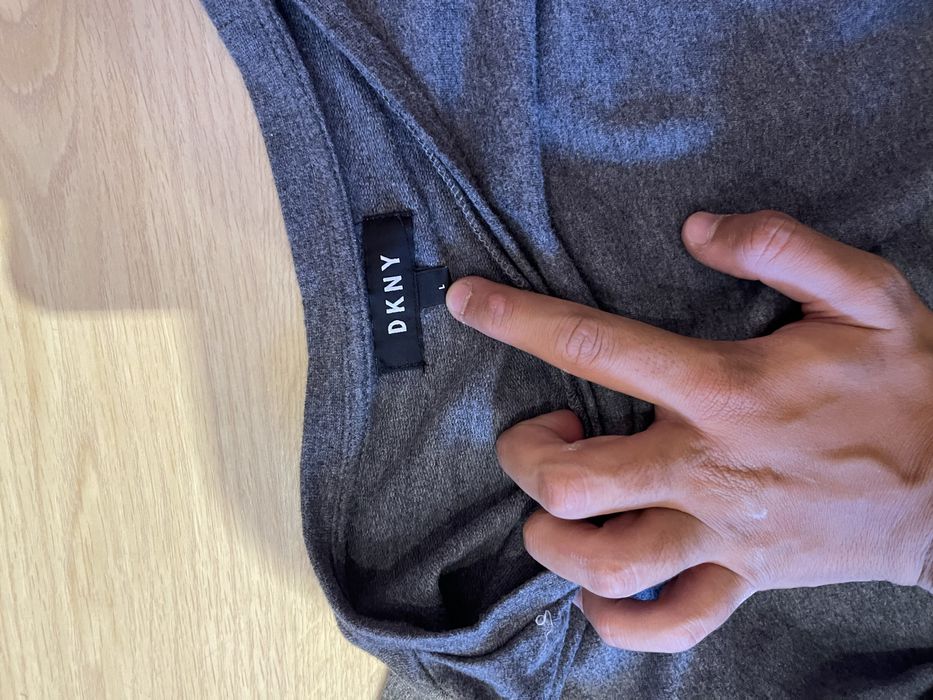 Sweater dkny tamanho L