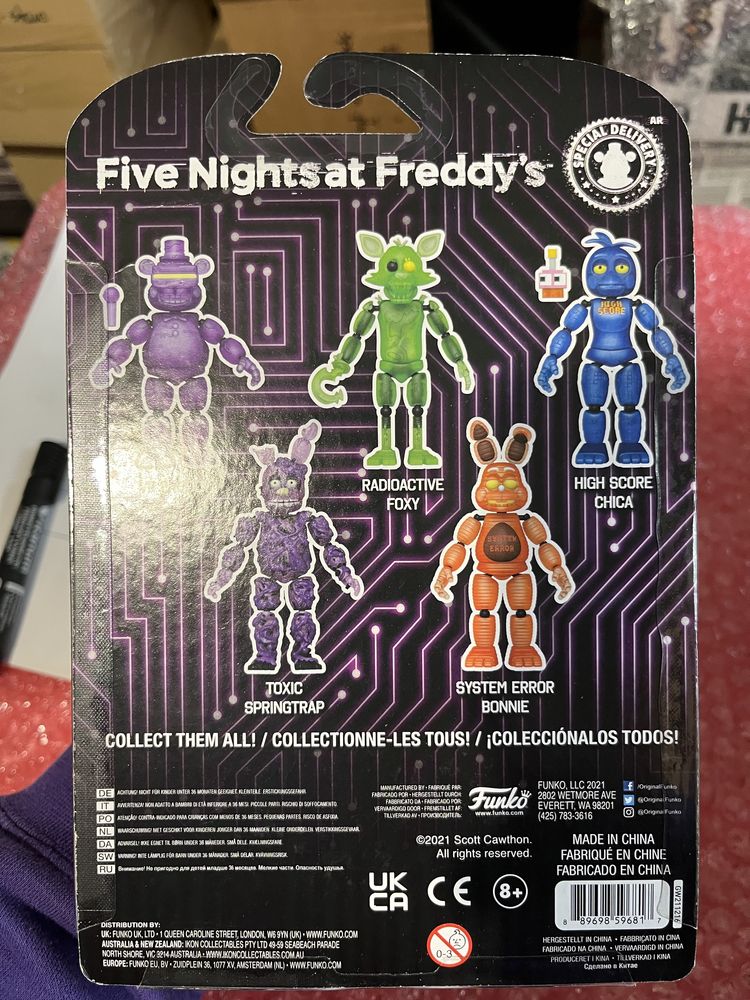 Funko VR FREDDY Five Nights at Freddy's GLOW IN THE DARK