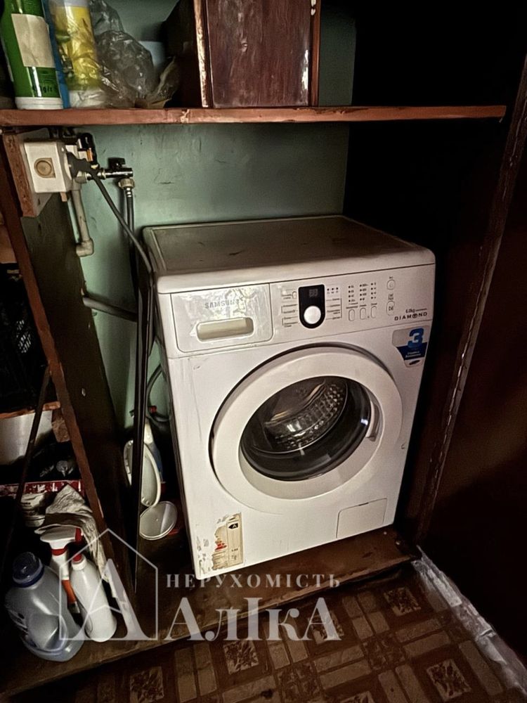 Продам кімнату з ремонтом