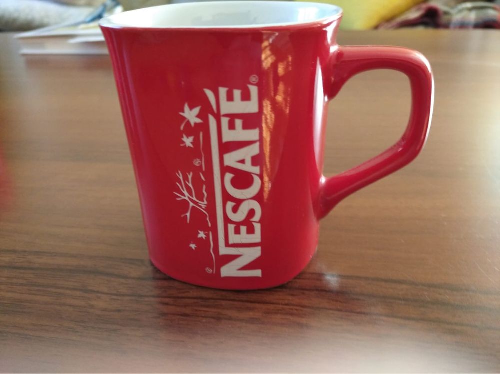 Kubki nescafe cztery pory roku komplet