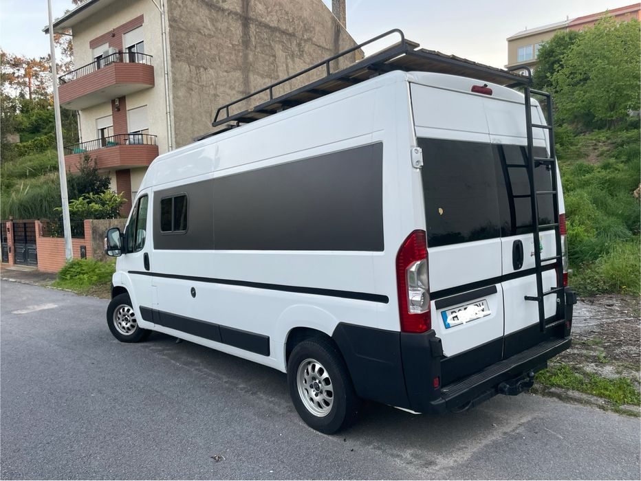 Autocaravana Peugeot Boxer 2 camas casal