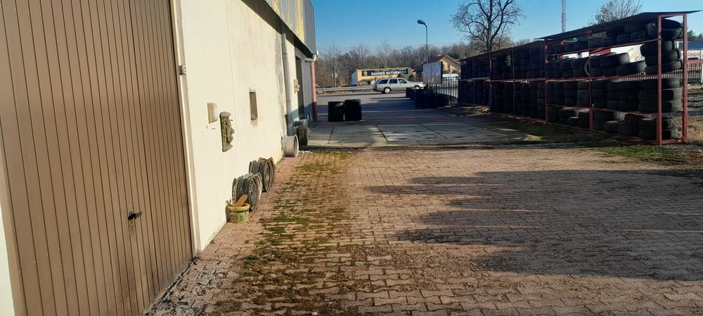 lokal  170m2 ŁAZY AL.KRAKOWSKA