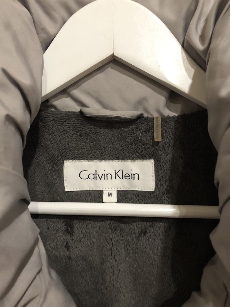 Куртка жіноча Calvin Klein