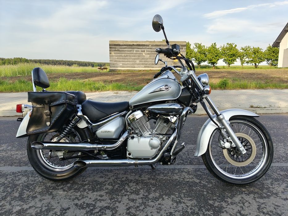 Suzuki VL 125 Intruder piękny stan Niemcy oryginał doposażony