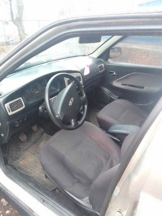 Чері амулет на повному боєвому ходу