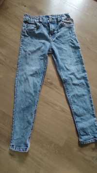 Spodnie chłopięce jeansowe 128
