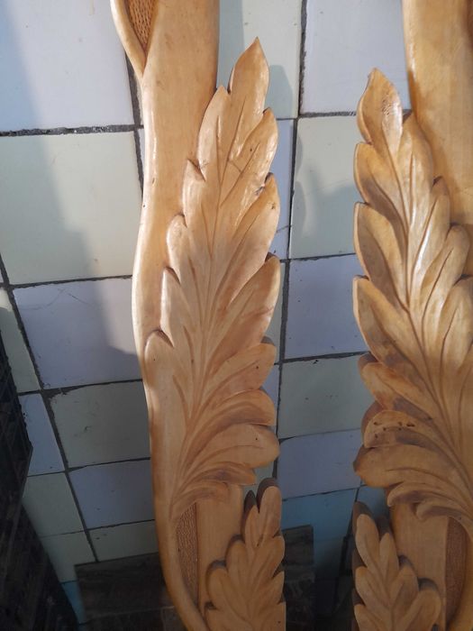 Деревяний різний декор на гардіни, чи ще для чогось