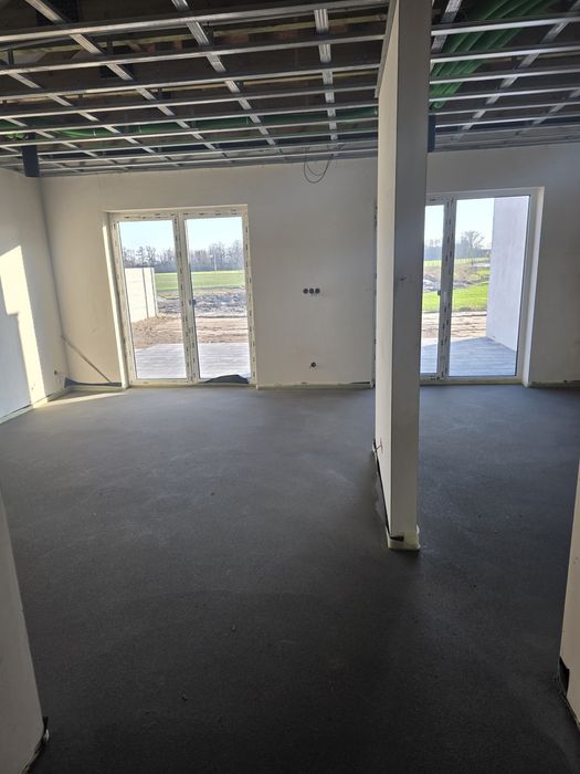 Dom parterowy w zabudowie bliźniaczej