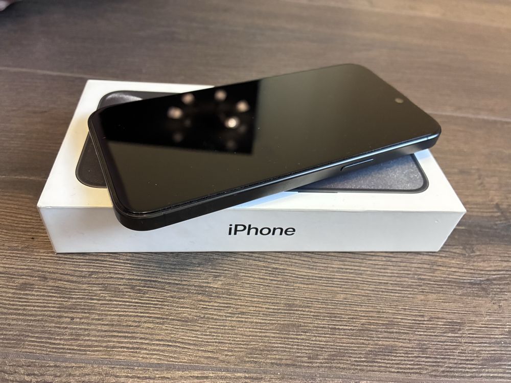 iPhone 15 pro max 256 black titanium