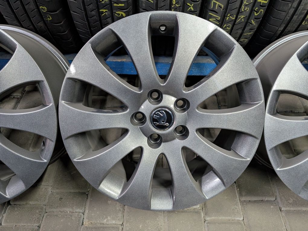 Оригінальні легкосплавні диски 5*112 R17 SKODA