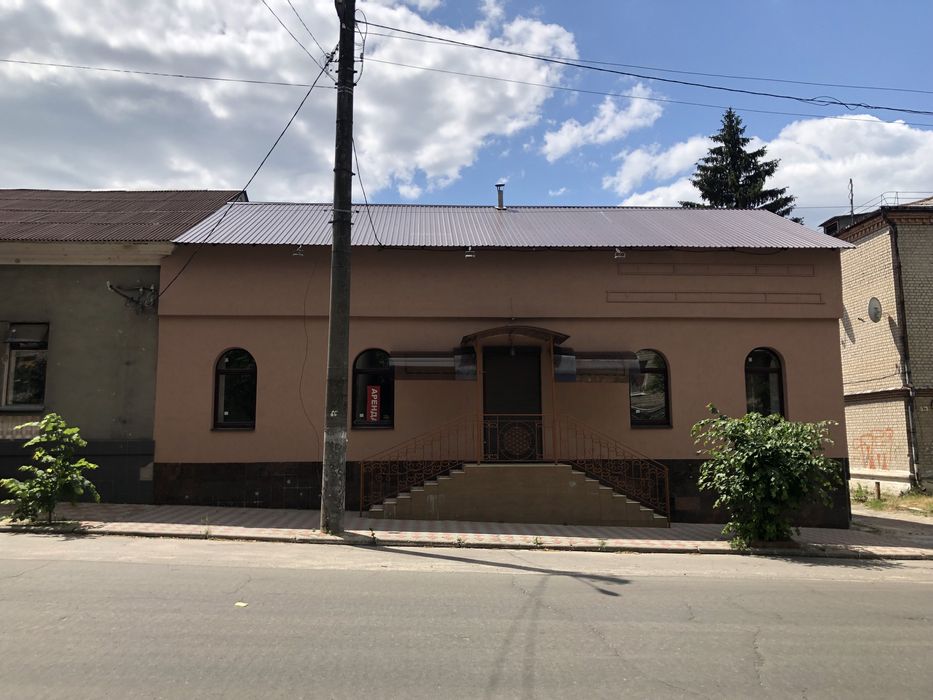 Продам приміщення м Ізюм