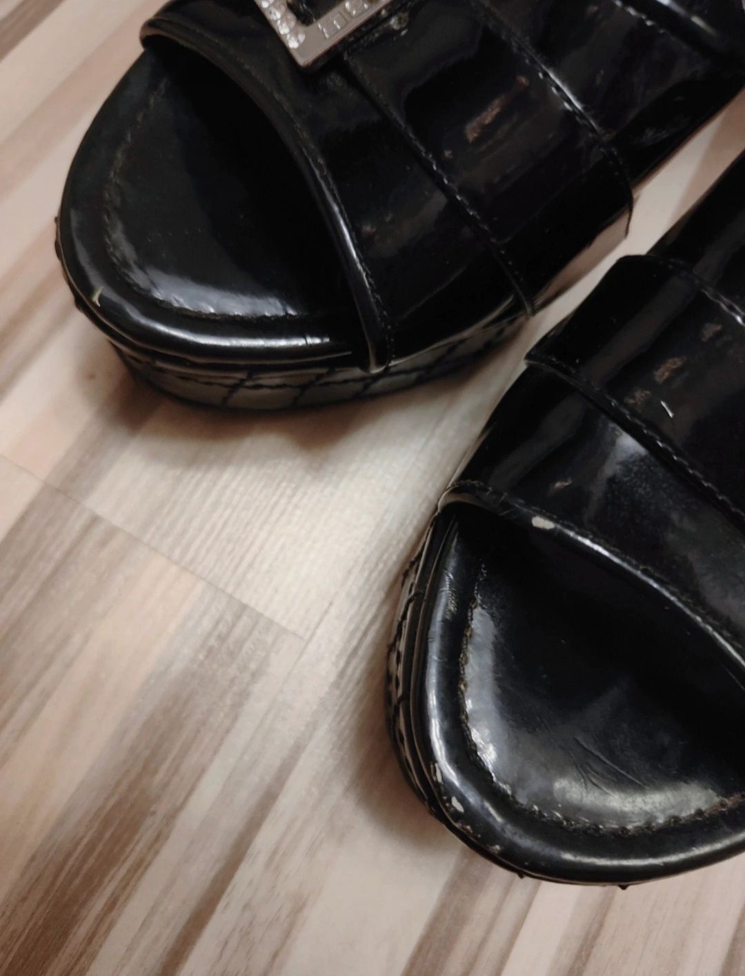 Buty Bebe Y2K klapki na platformie