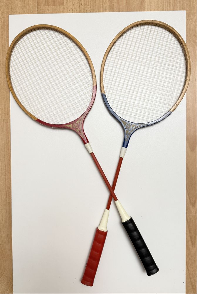 Stare paletki drewniane badminton retro Germina Komet DDR 2 szt.