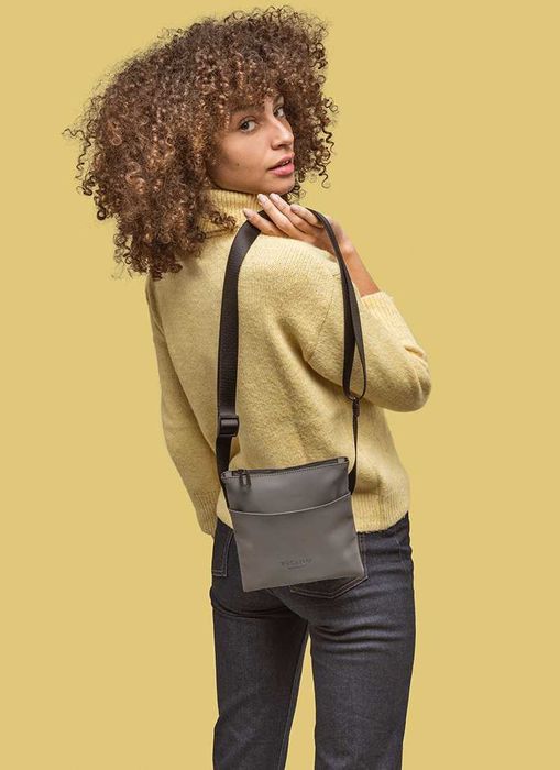 Компактна повсякденна сумка через плече Tucano Gommo, -44%