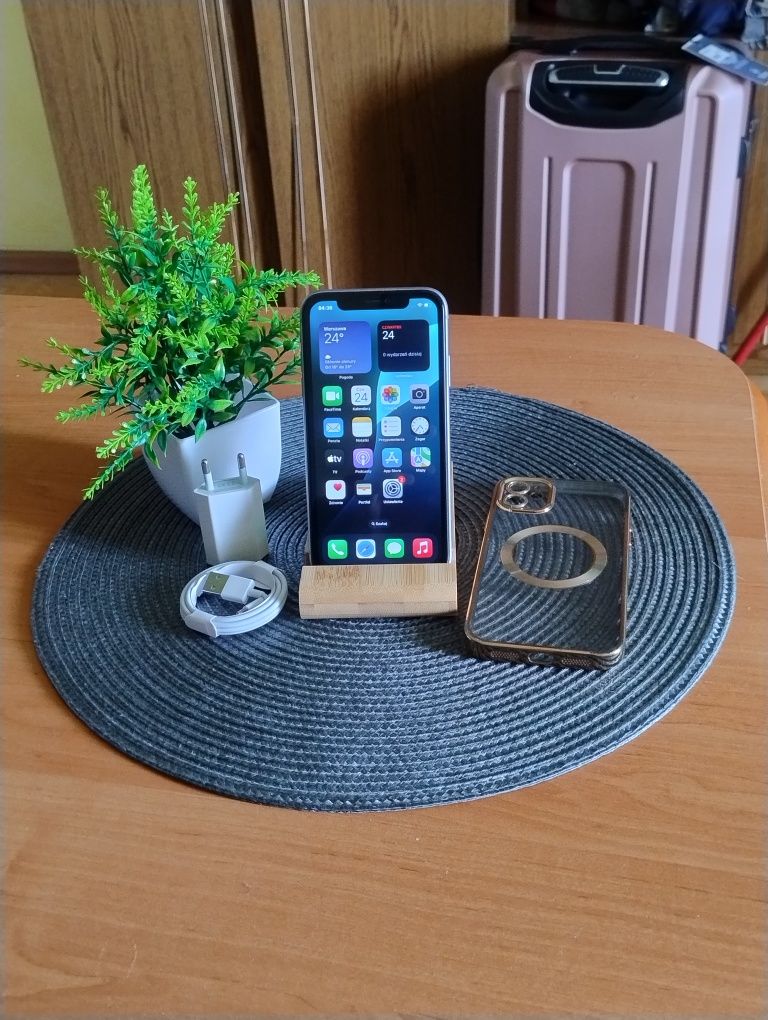 iPhone 11 64gb Pełen zestaw