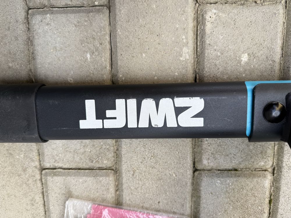 Велостанок ZWIFT