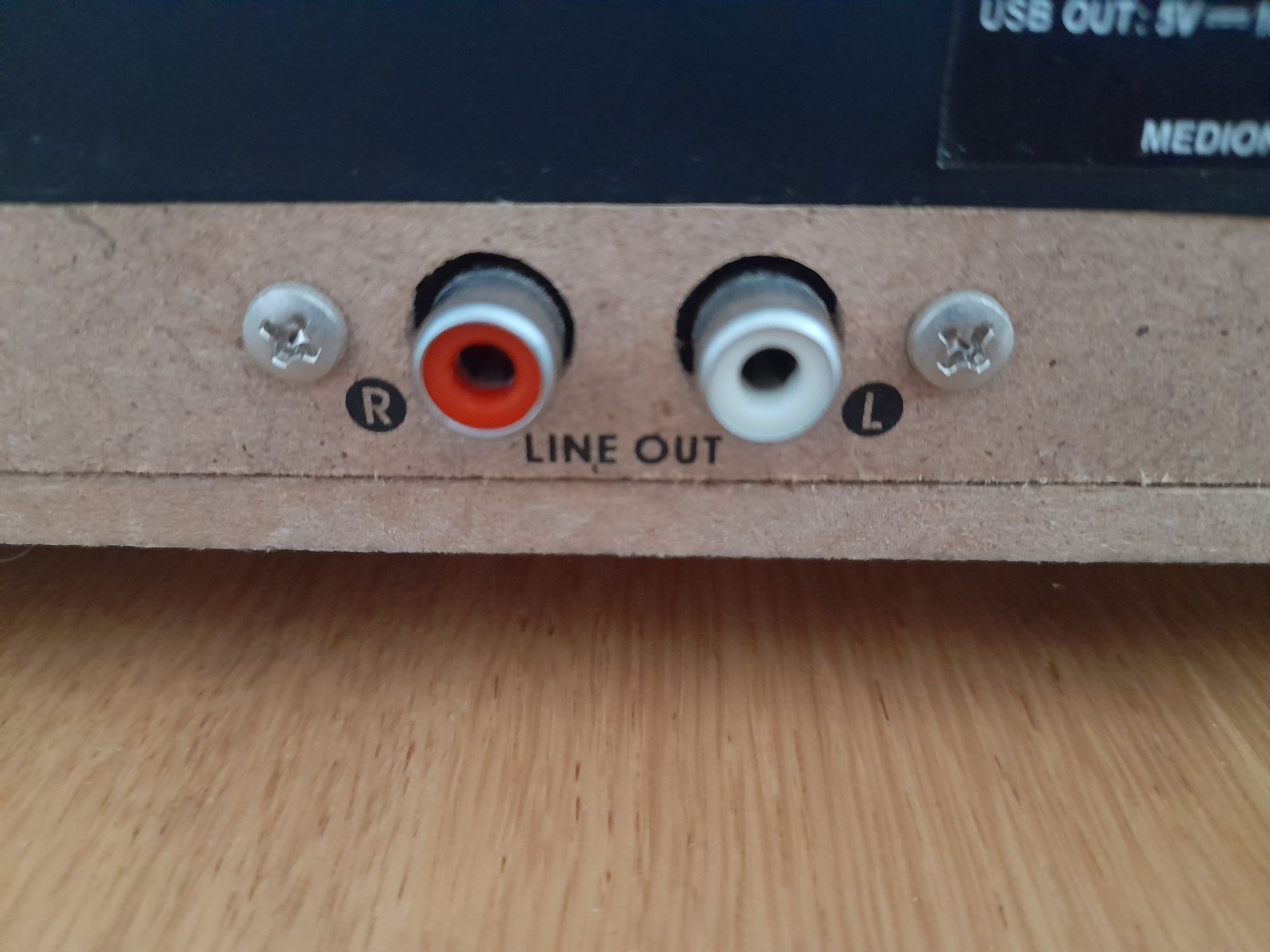 Gira-discos com ligação USB _ Digitalize a sua colecção de vinis