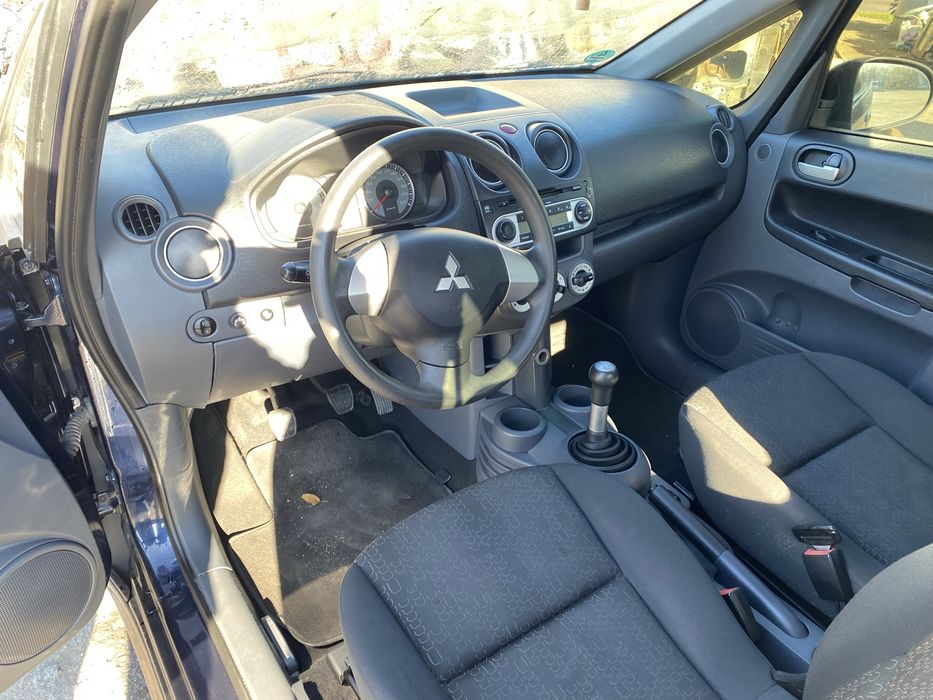 Разборка Mitsubishi Colt 9 Z30 2008-2012 год капот крыло фара дверь