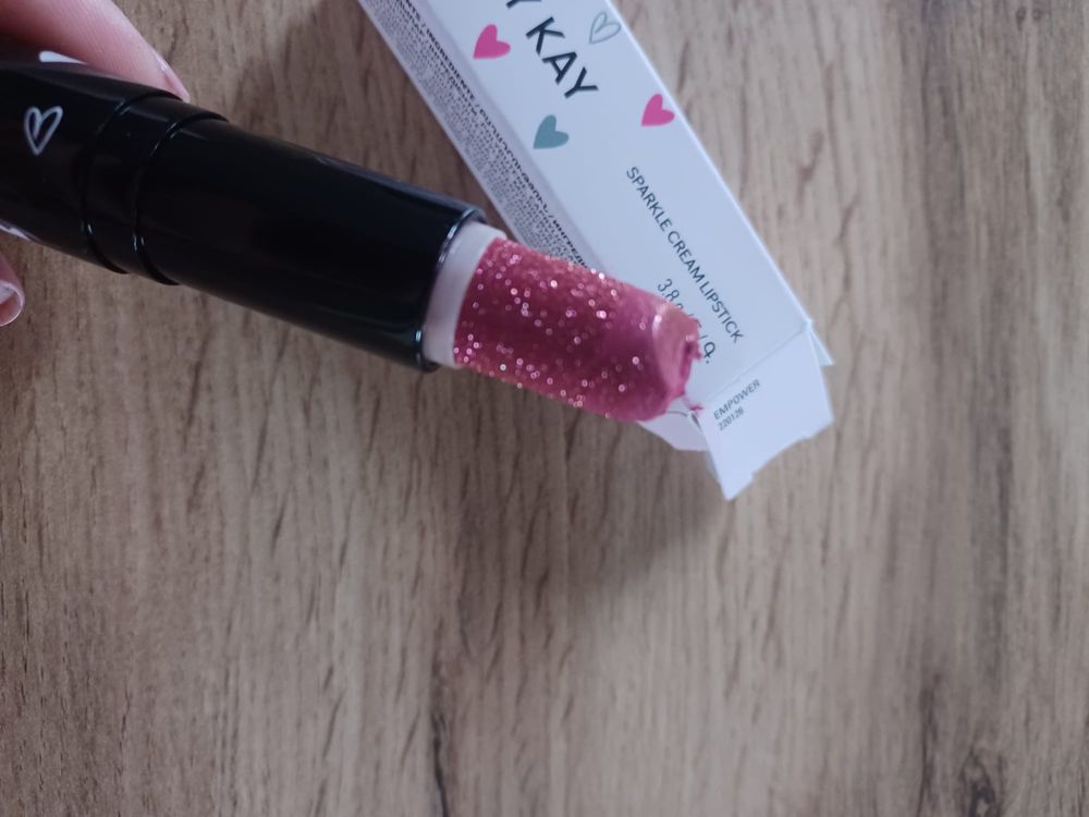 Mary Kay 2 szminki z sercem