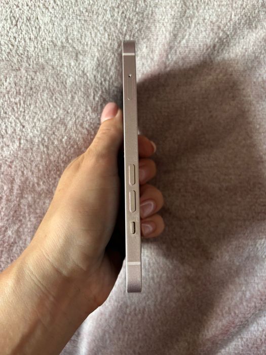 iPhone 13 128gb różowy