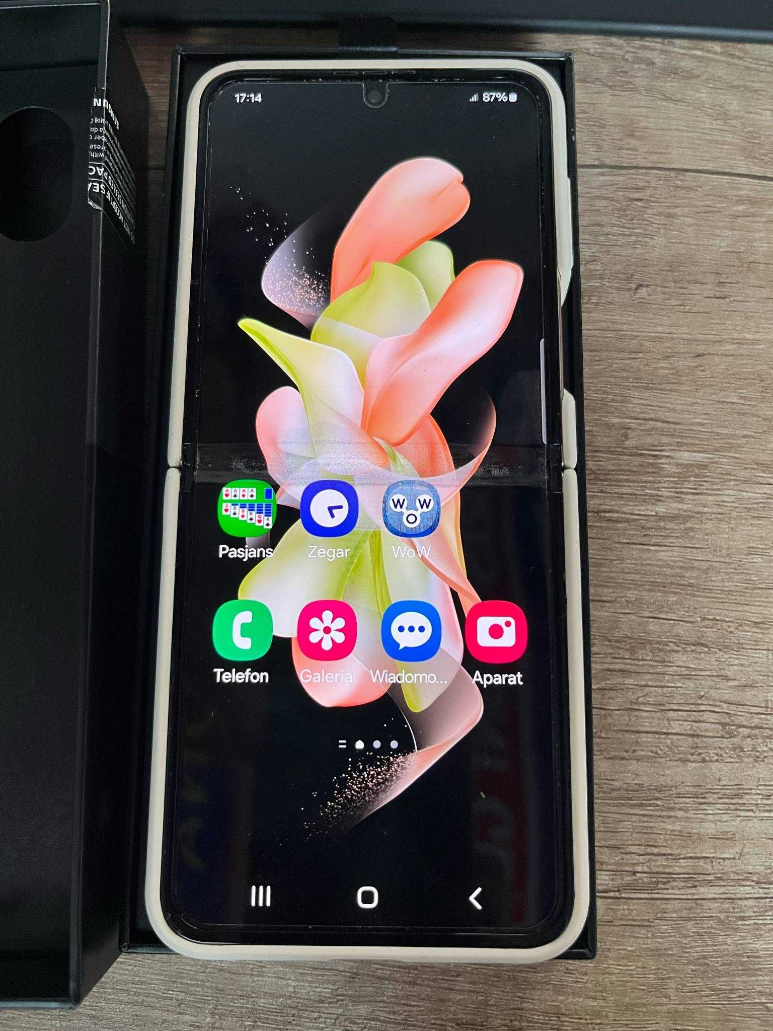 Samsung Galaxy Z Flip 4 128GB