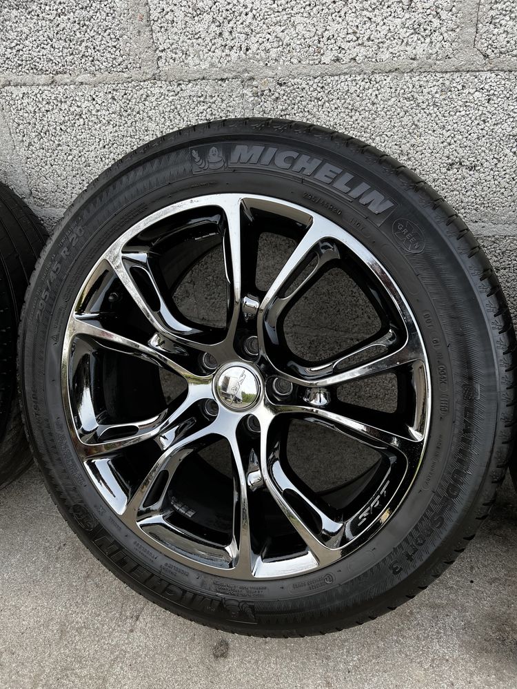 Oryginalne Alufelgi R20 5x127 Jeep Grand Cherokee SRT WK2 opony letnie