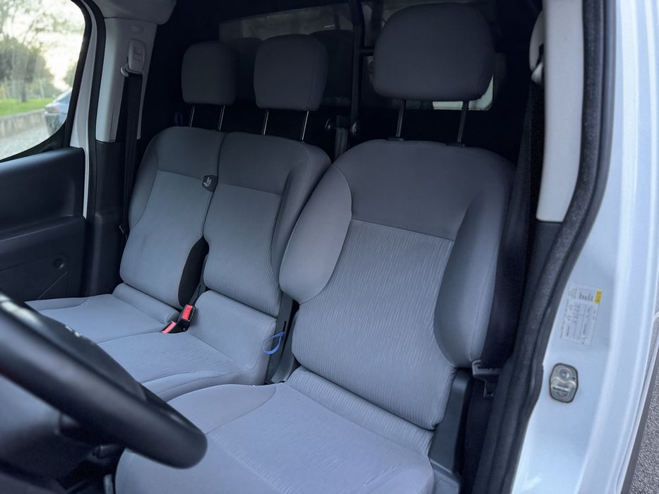 Peugeot Partner Longa 3 lugares