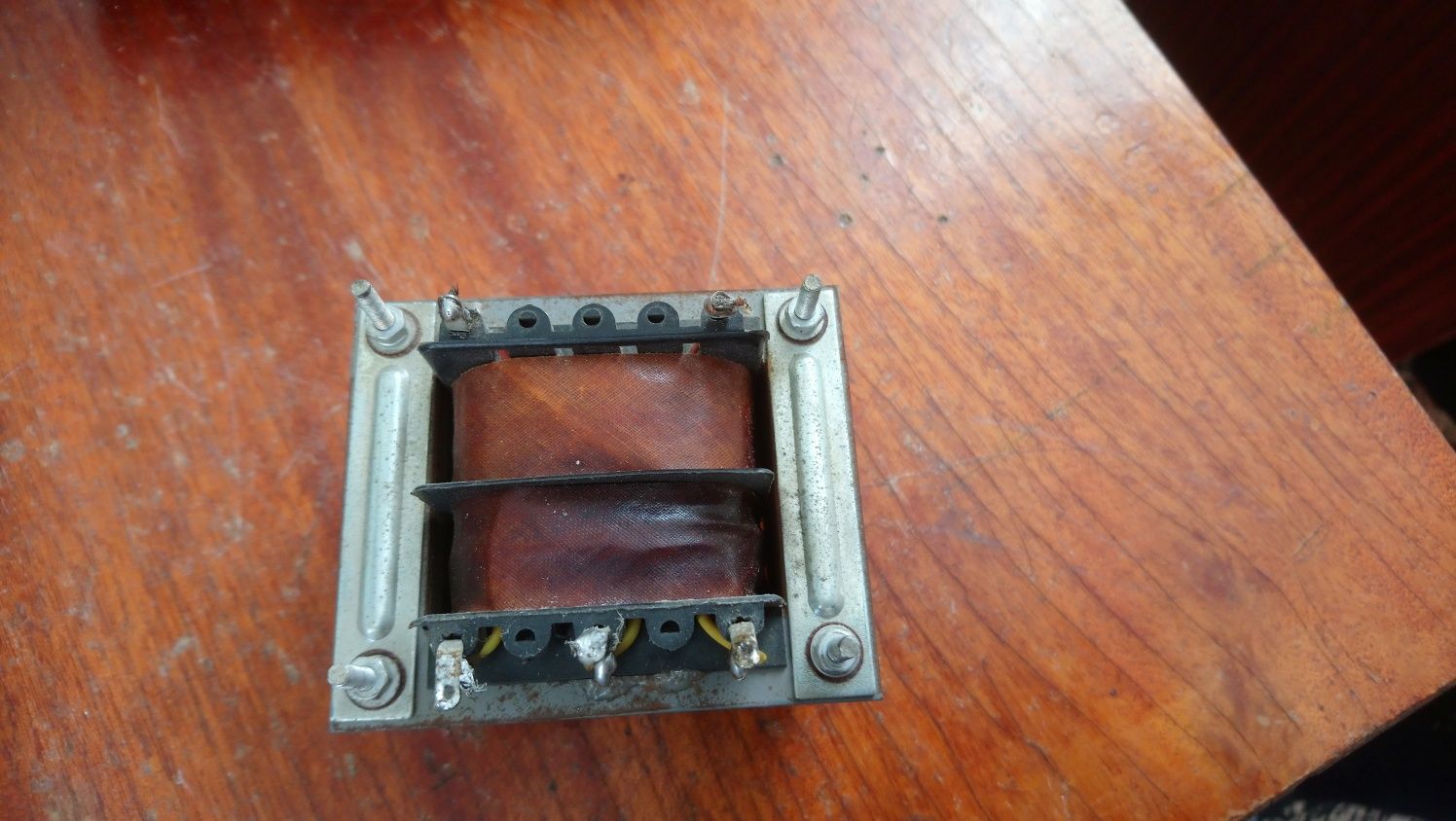 Продам трансформатор 2*15.5V / 1.3A
