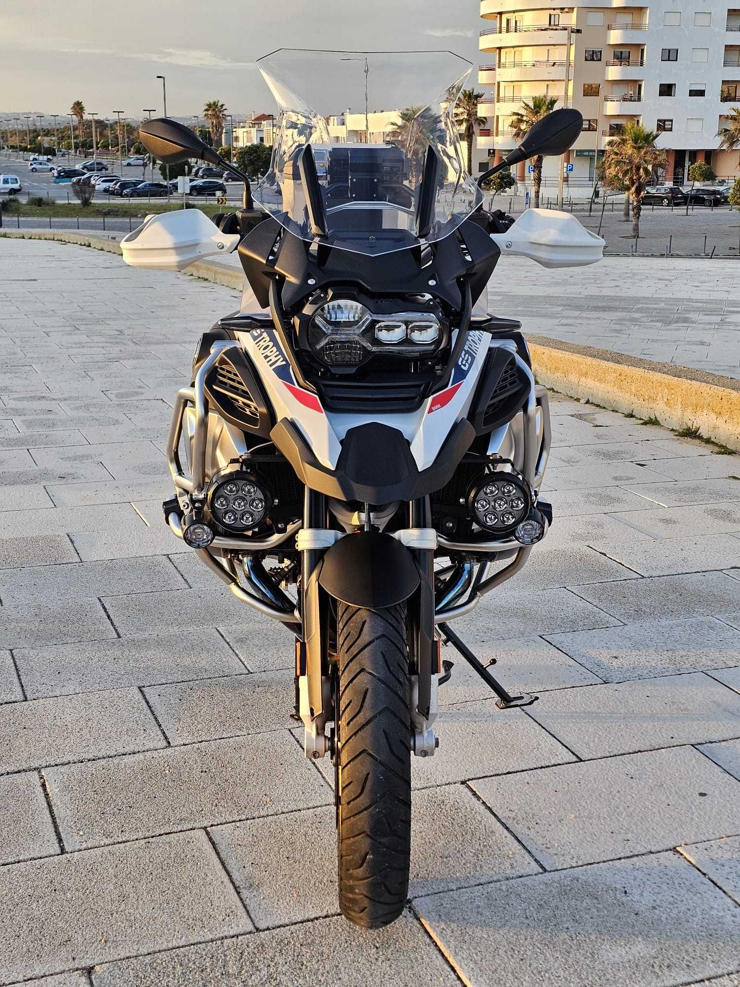 BMW R 1250 GSA TROPHY Garantia Fábrica BMW Agosto 2029