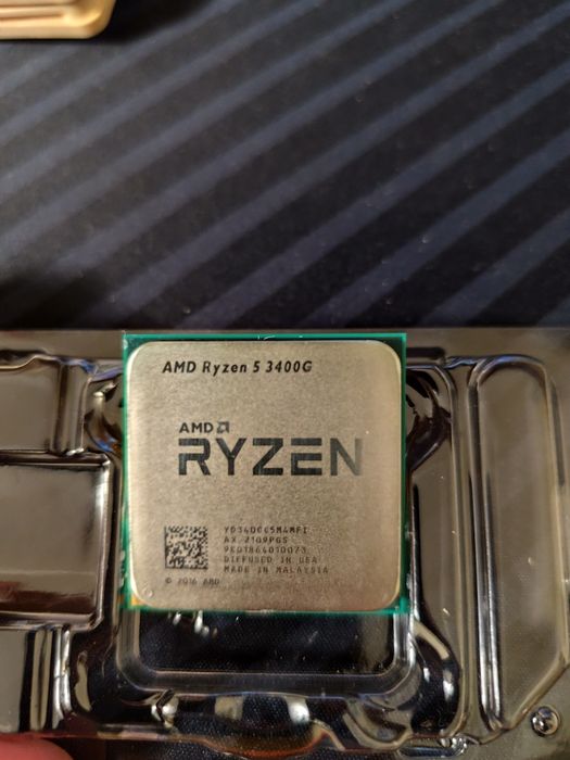 Procesador AMD 3400G