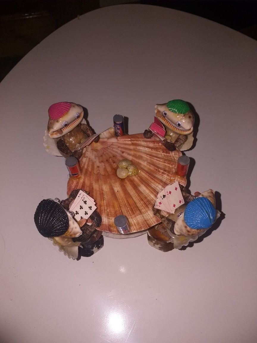 Cztery figury karciane grające w karty,ręczna robota